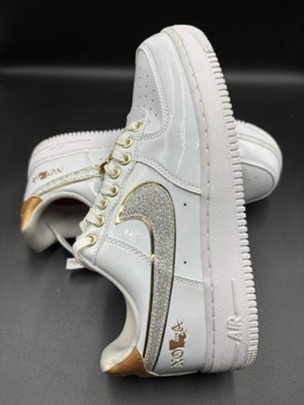 Nike Air Force 1 Low NOLA New Orleans White Gold DZ5425 8.5